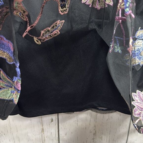 Catherines Black Floral Embroidered Mesh Blouse Womens 4X Elegant Boho Romantic - Picture 10 of 16